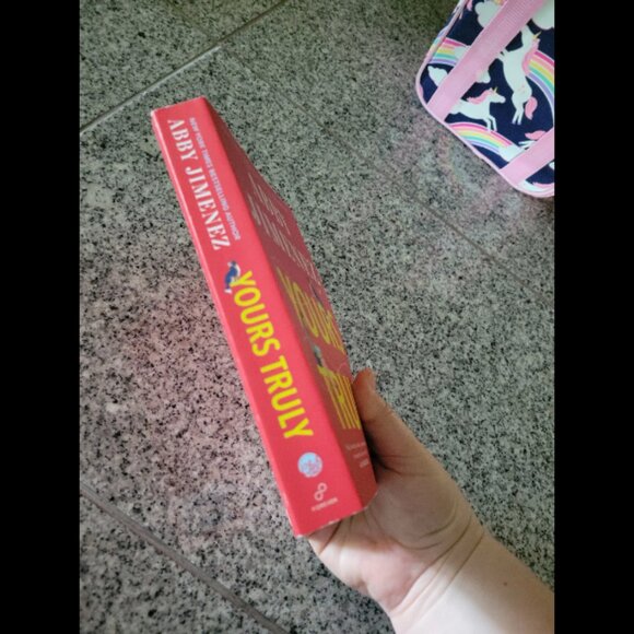 Yours Truly by Abby Jimenez book - Picture 2 of 4